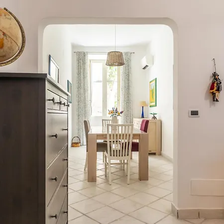 A Casa Di Gio&grace 아파트 팔레르모